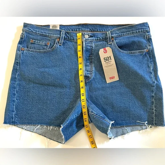 Levi's 501 Original Women's High Rise Jean Short Button Up Size 18W Blue, NEW - Picture 15 of 16